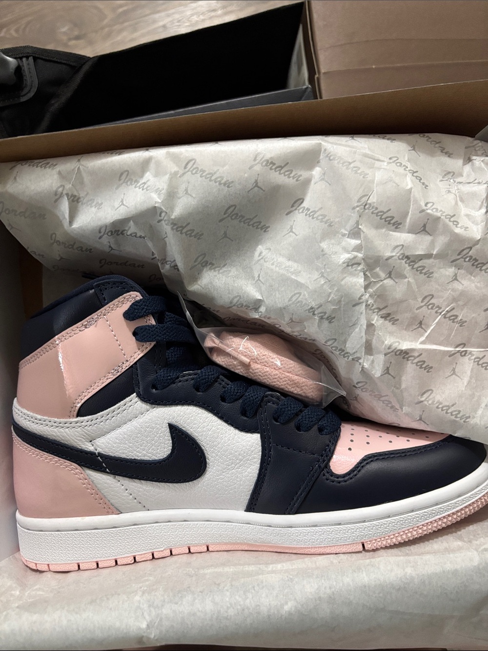 Nike Jordan 1 OG Atmosphere
